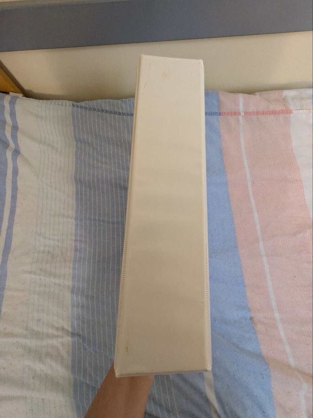 White 3-Ring Binder - Picture 5 of 5